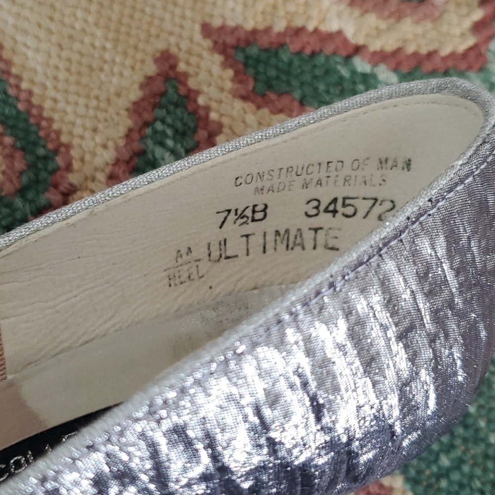 NOS Vintage Metallic Private Collection Heel - Picture 2 of 8